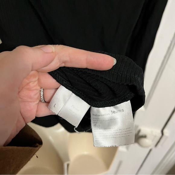 Reformation Jeans Black Ribbed Knit Dress Front Slit Large Q2 - Picture 4 of 7